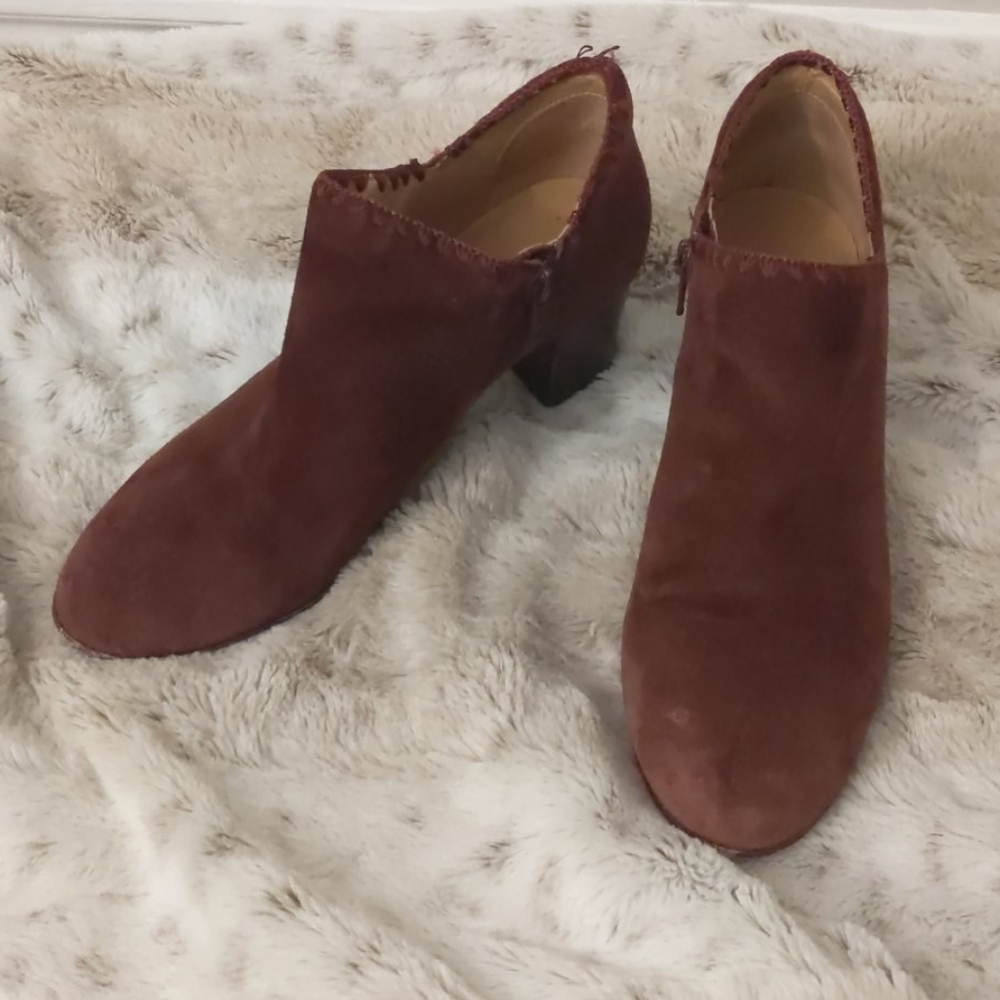 Jack Rogers Suede Maroon Ankle Booties size 7